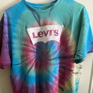 Levi’s tie dye t shirt